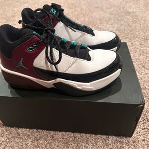 Jordan Kids Black and White Sneakers with Teal Accents